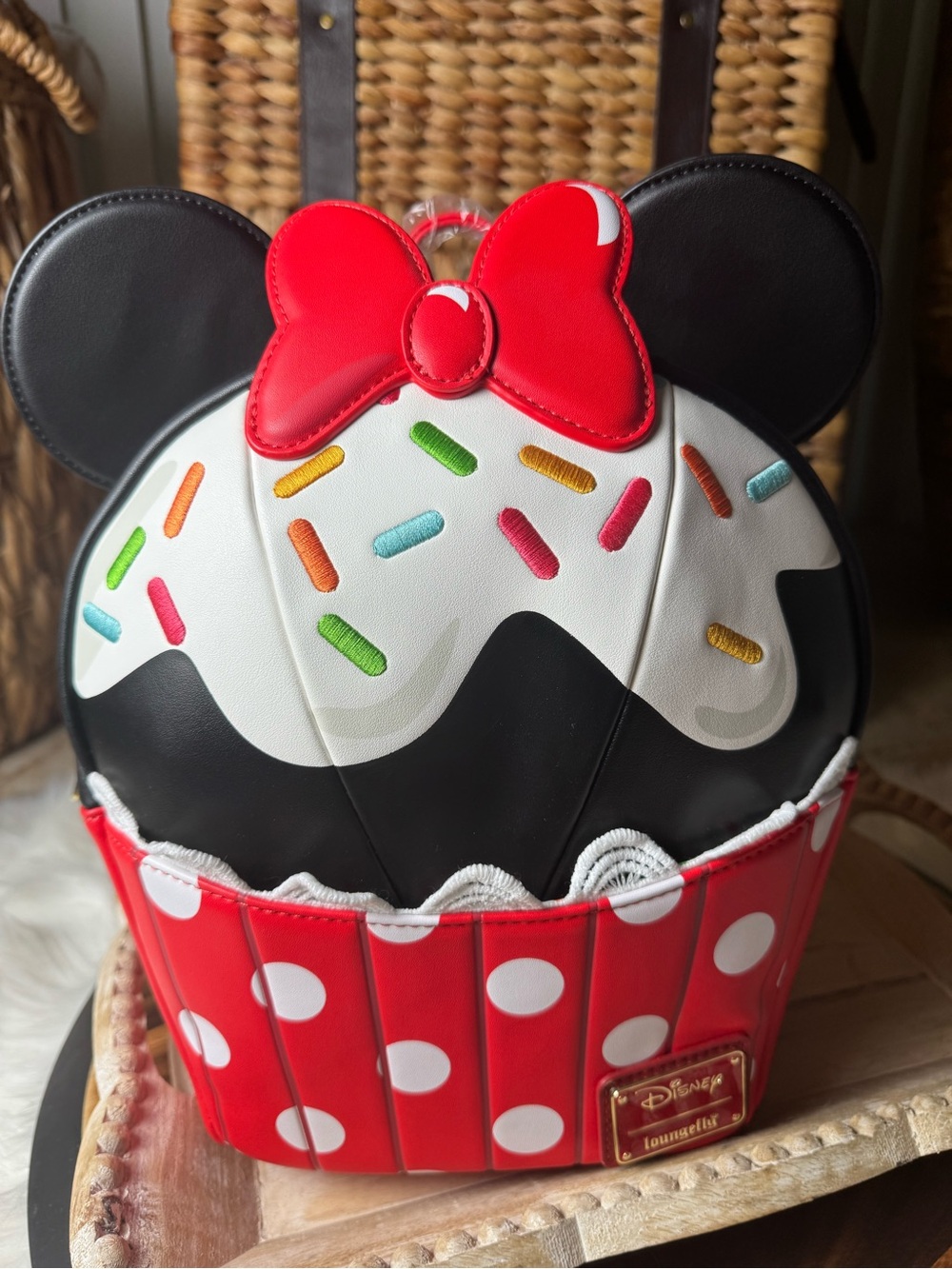 Disney Loungefly Minnie Mouse sprinkle Cupcake backpack  - Red, Black, White - Picture 8 of 9